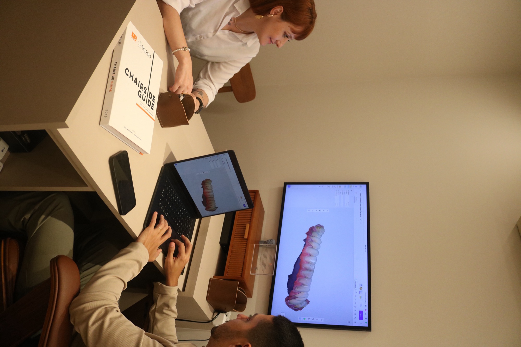 Projeção digital do sorriso em 3D na consulta da inclinic